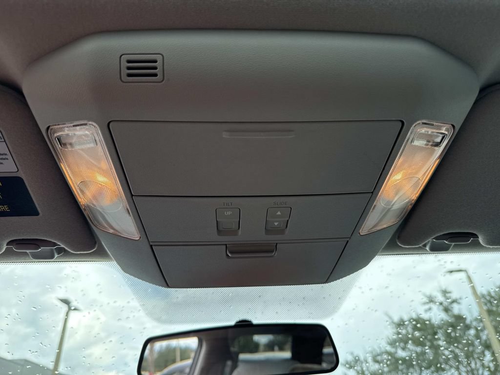 Used 2016 Toyota Sequoia SR5 AWD/4WD image 45