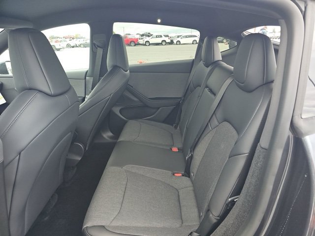 Used 2026 Tesla Model Y AWD image 13