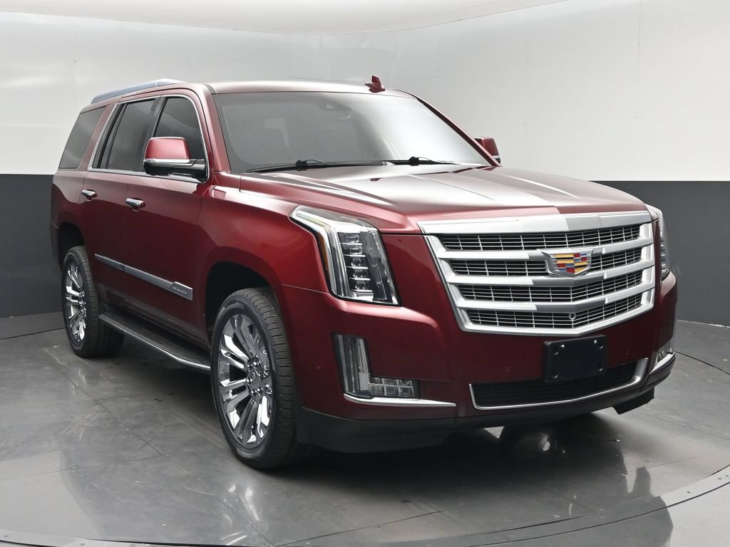 Used 2019 Cadillac Escalade Luxury w/ LPO, Radiant Package AWD/4WD image 8