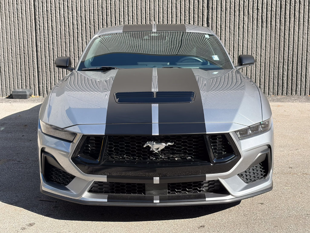 Certified 2025 Ford Mustang GT RWD image 3