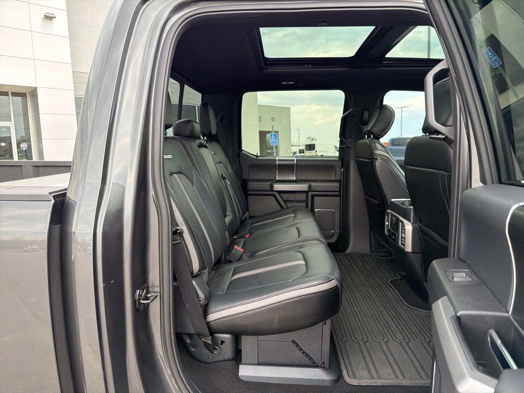 Used 2018 Ford F450 Platinum w/ Platinum Ultimate Package AWD/4WD image 19