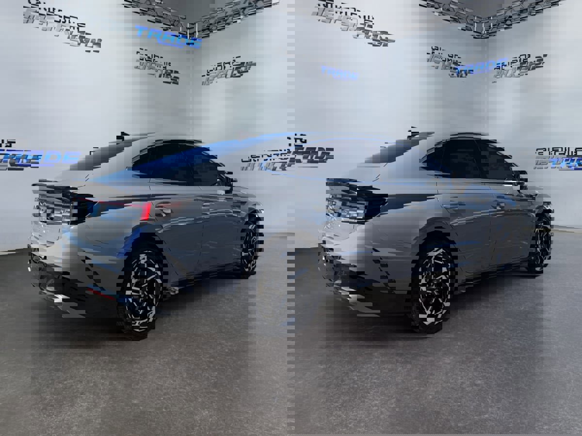 Used 2024 Hyundai Sonata SEL w/ Convenience Package image 5