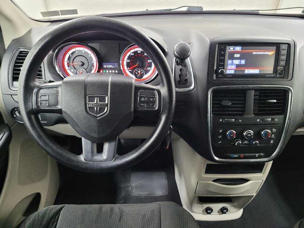 Used 2019 Dodge Grand Caravan SE image 22