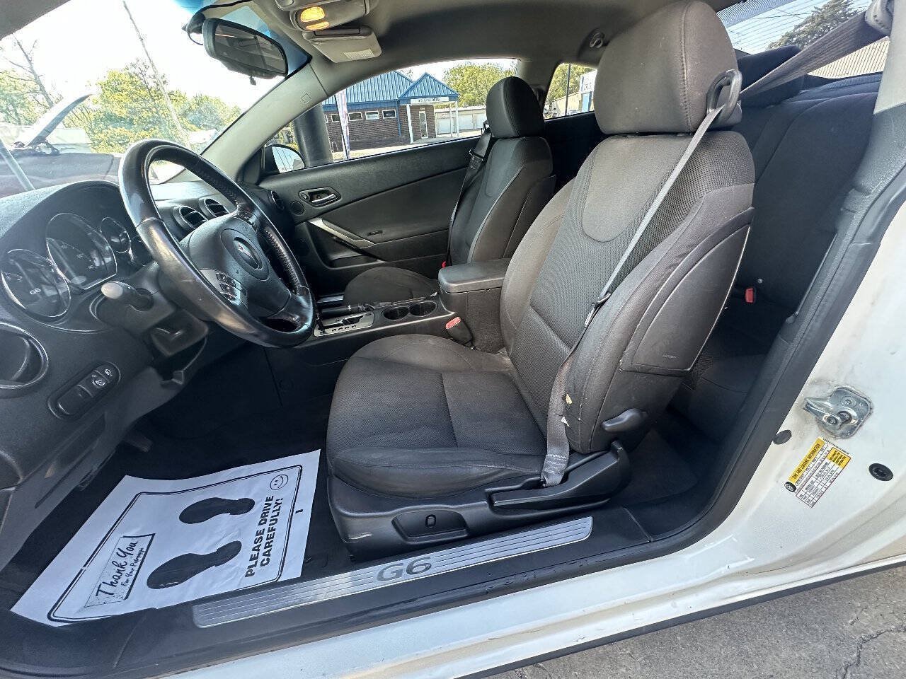 Used 2008 Pontiac G6 GT FWD image 15