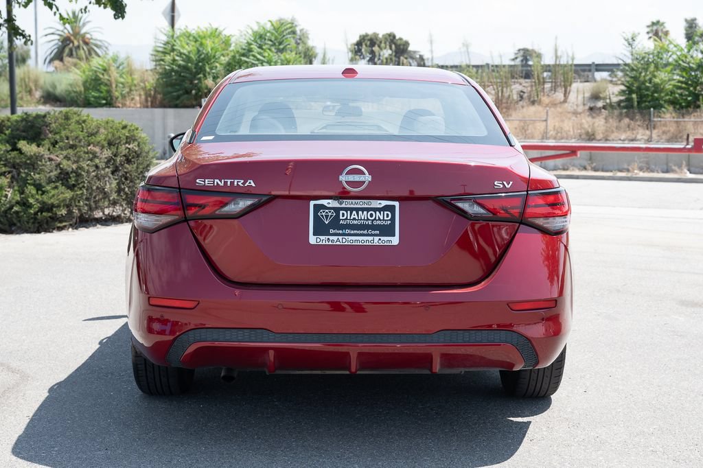 Used 2024 Nissan Sentra SV FWD image 5