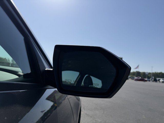 Used 2024 Hyundai Elantra SEL FWD image 5