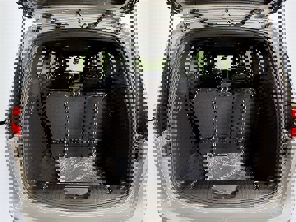 New 2026 Chrysler Pacifica Select image 19