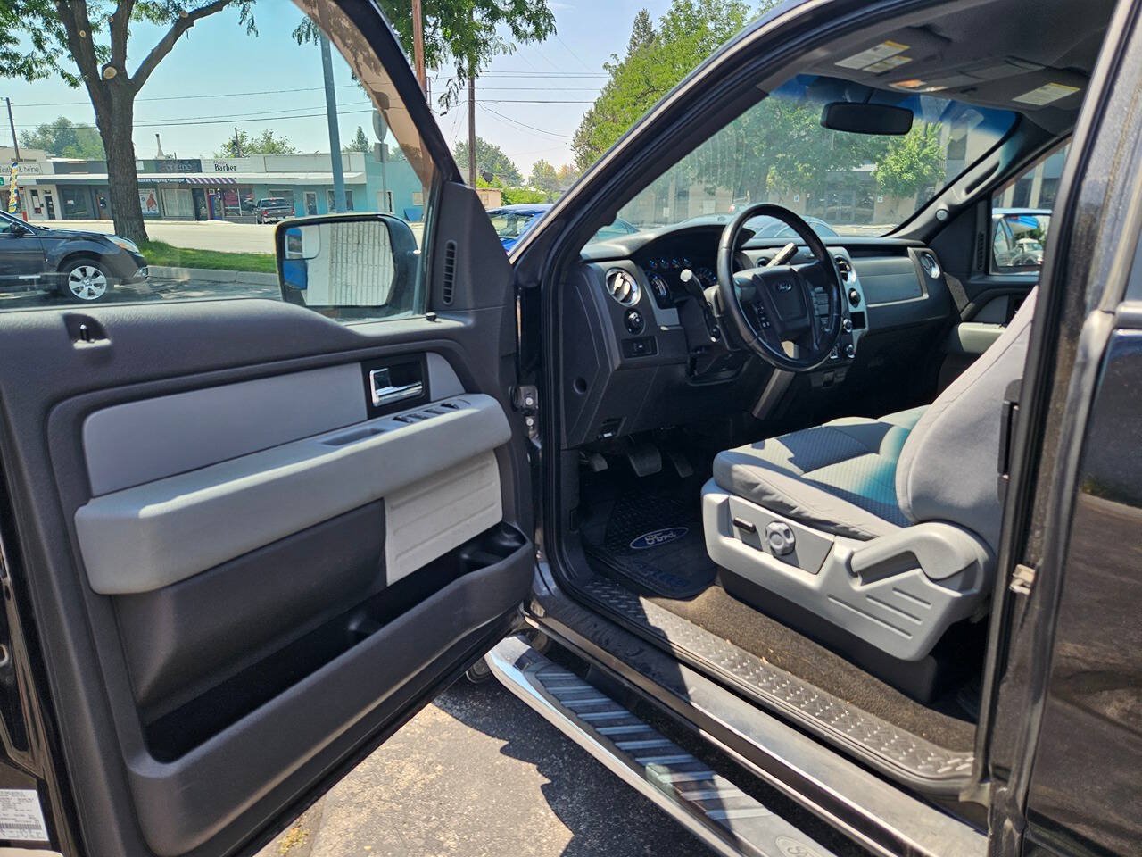 Used 2013 Ford F150 XLT w/ XTR Pkg AWD/4WD image 16