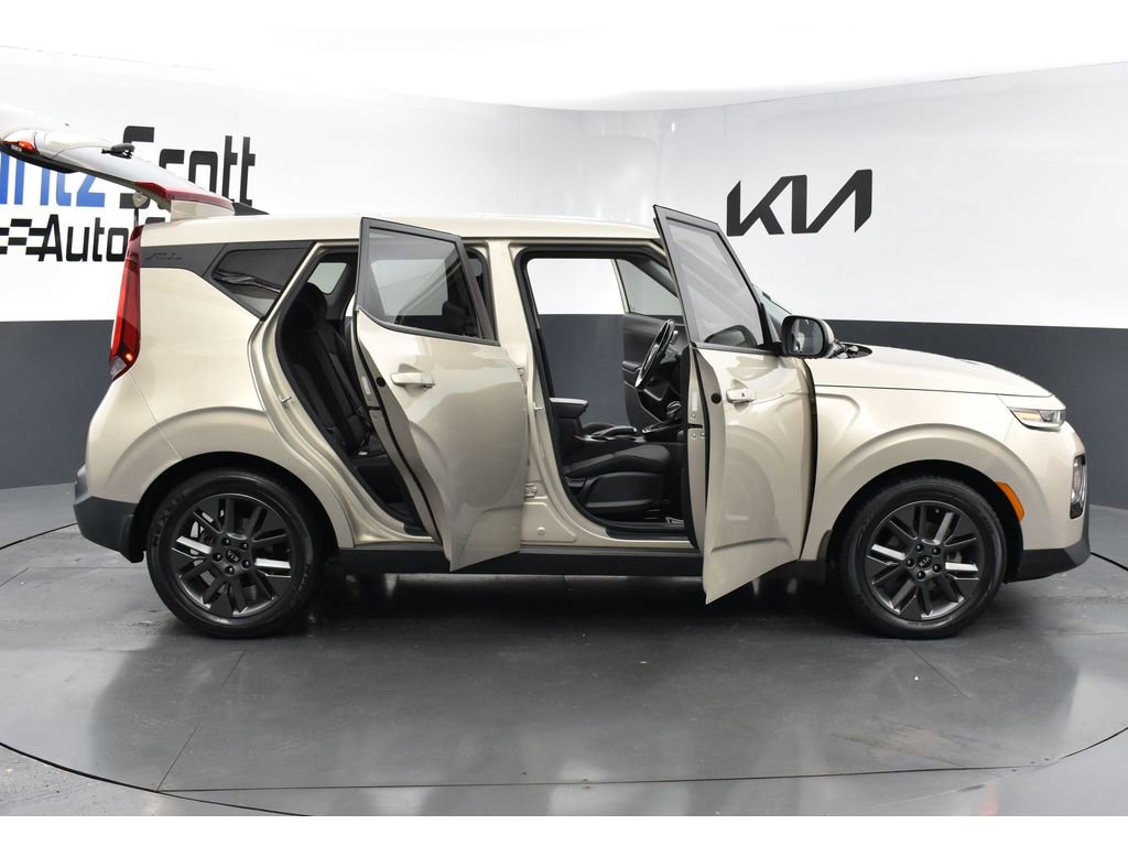 Used 2020 Kia Soul EX image 36