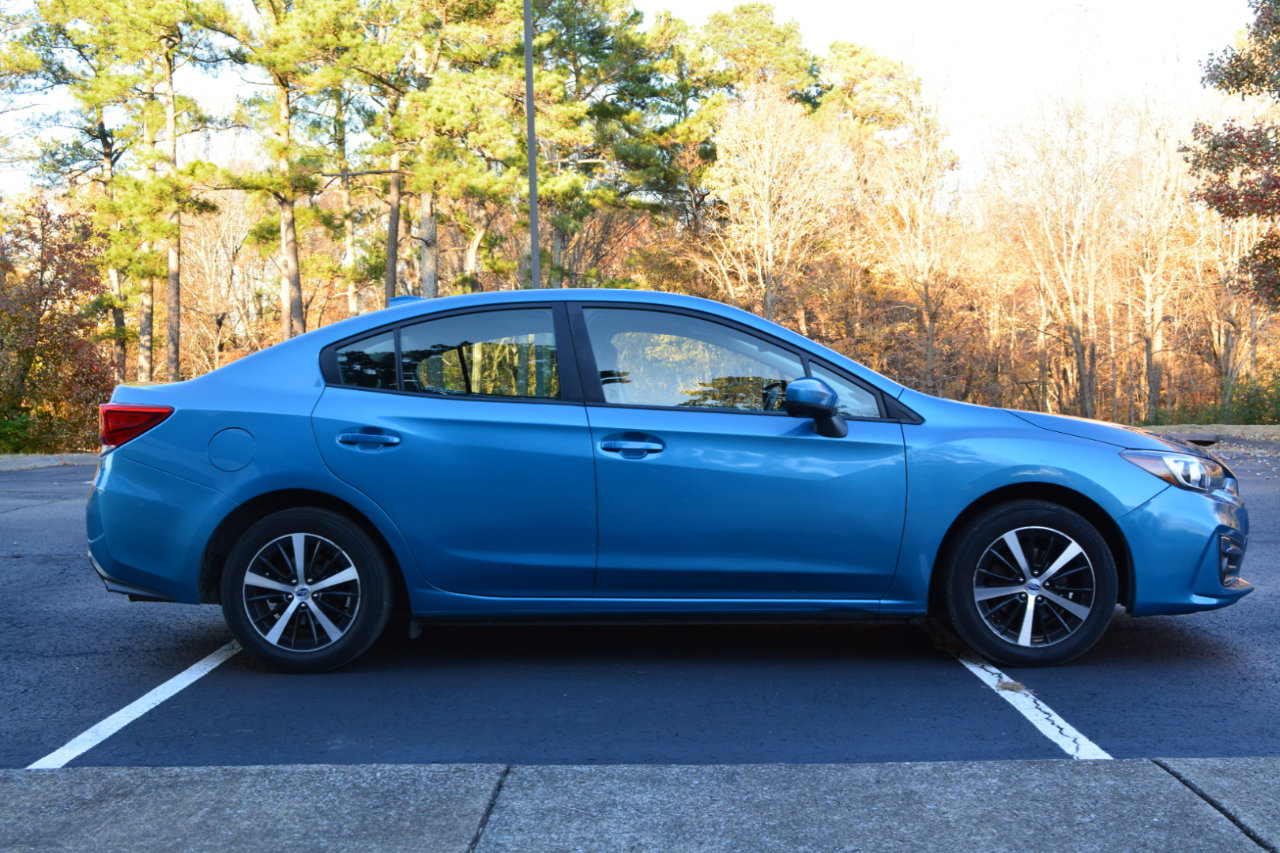 Used 2019 Subaru Impreza 2.0i Premium image 4
