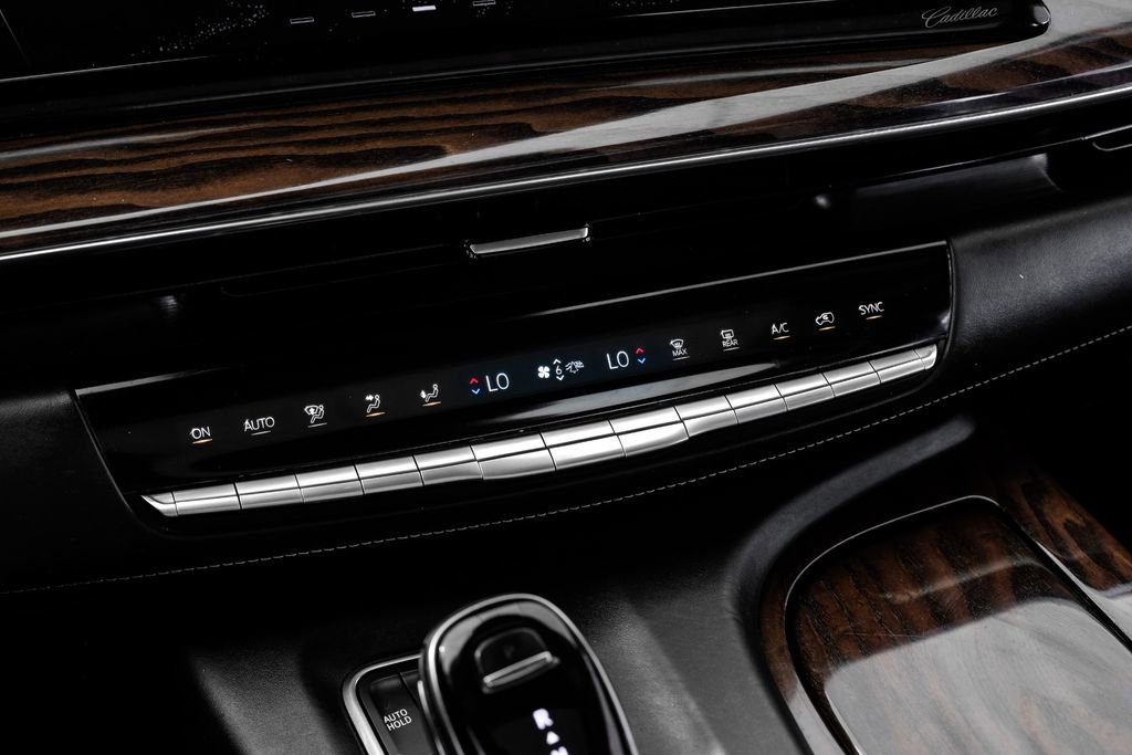 Used 2021 Cadillac Escalade ESV Premium Luxury Platinum image 22