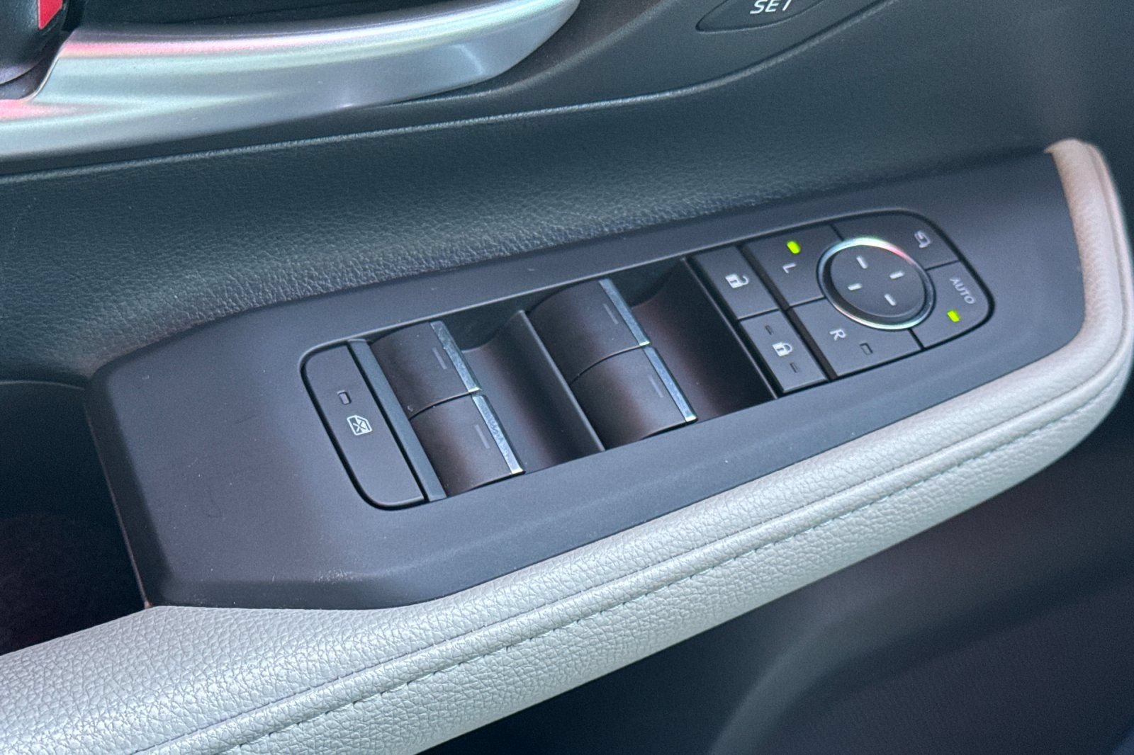 Certified 2025 Toyota Grand Highlander AWD Hybrid image 14
