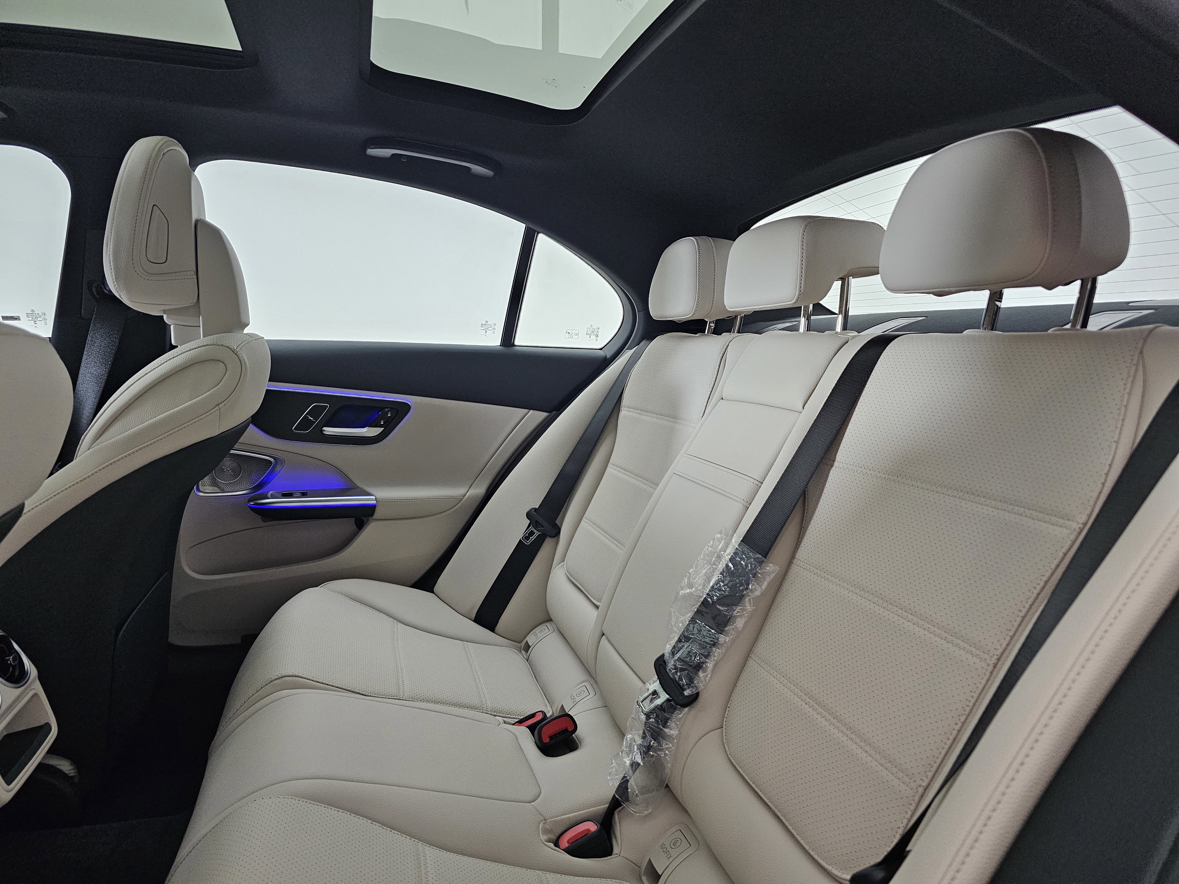 New 2026 Mercedes-Benz C 300 4MATIC Sedan image 21