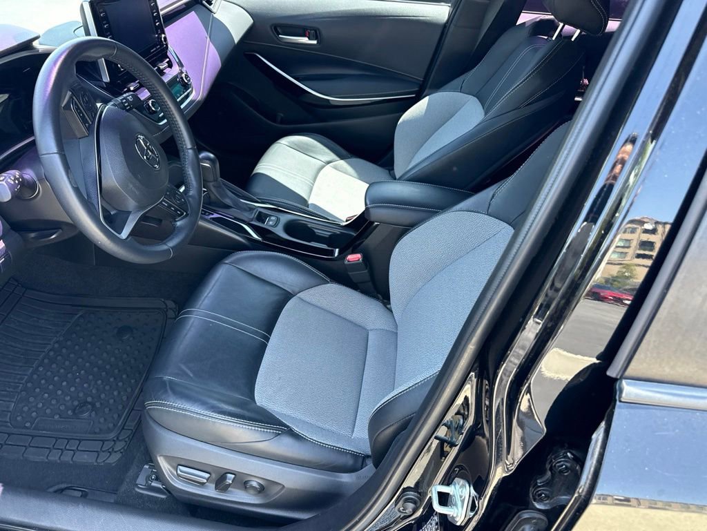 Used 2022 Toyota Corolla XSE w/ Carpet Mat Package (TMS) FWD image 3