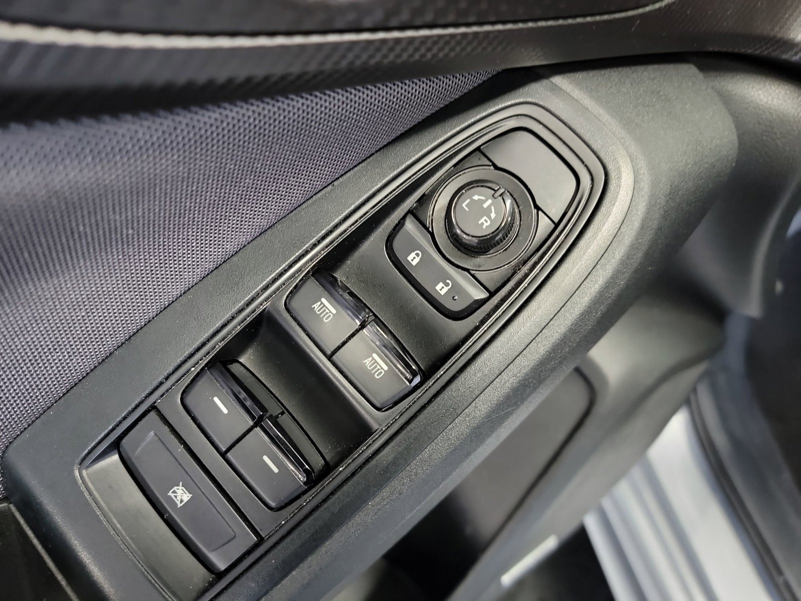 Used 2022 Subaru Impreza 2.0i Sport image 14