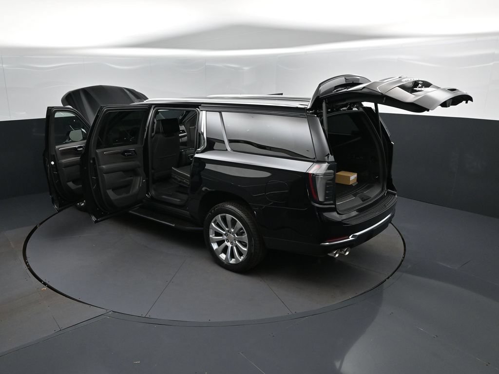 New 2026 Chevrolet Suburban Premier RWD image 47