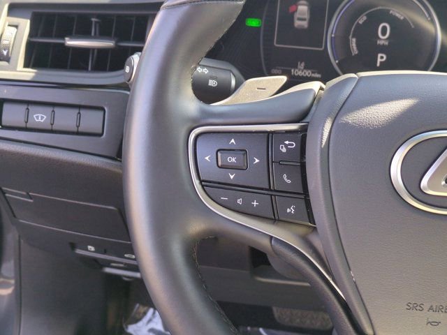 Used 2025 Lexus ES 300h w/ Premium Package image 19