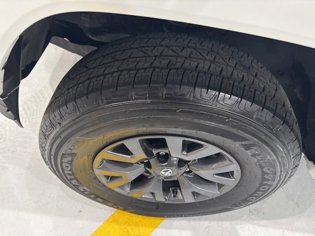 Used 2023 Toyota Tacoma SR5 w/ Technology Package image 36