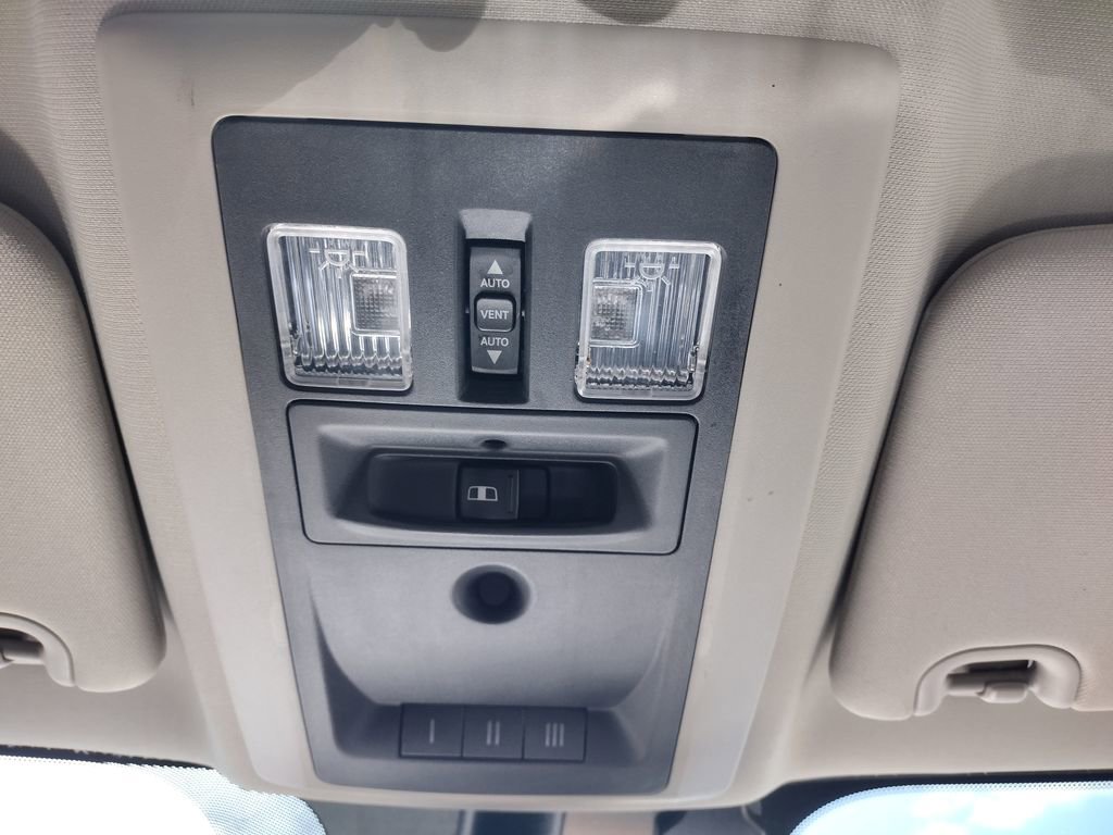 Used 2018 RAM 1500 Laramie w/ Convenience Group image 26