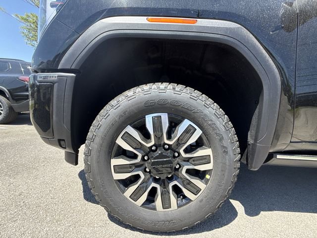 New 2026 GMC Sierra 3500 Denali Ultimate AWD/4WD image 10