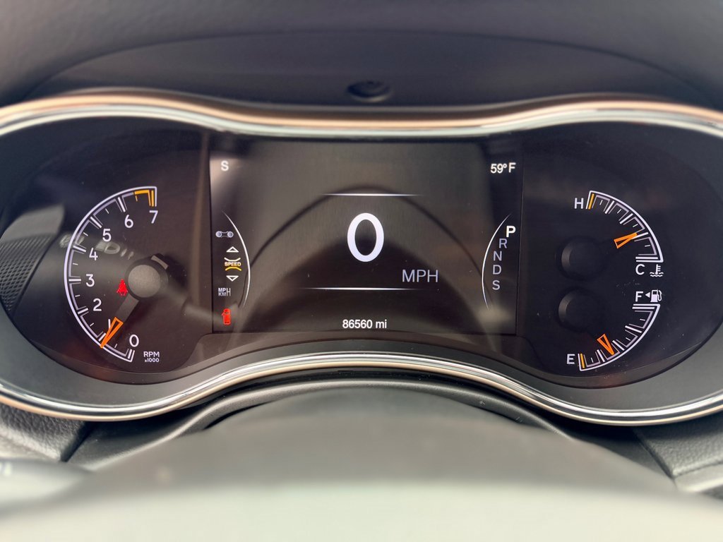 Used 2015 Jeep Grand Cherokee Laredo w/ Quick Order Package 23E image 13