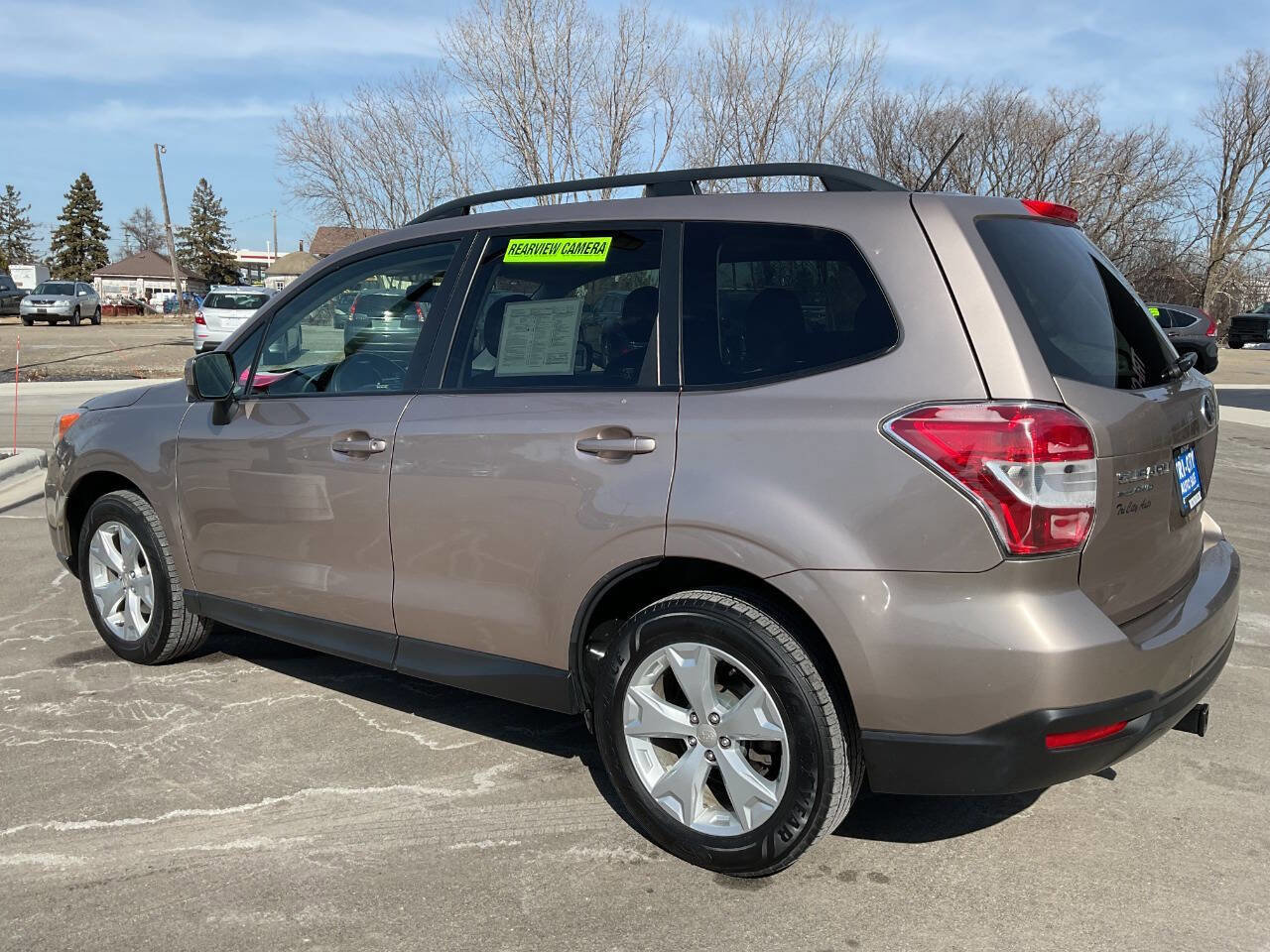 Used 2015 Subaru Forester 2.5i Premium AWD/4WD image 4