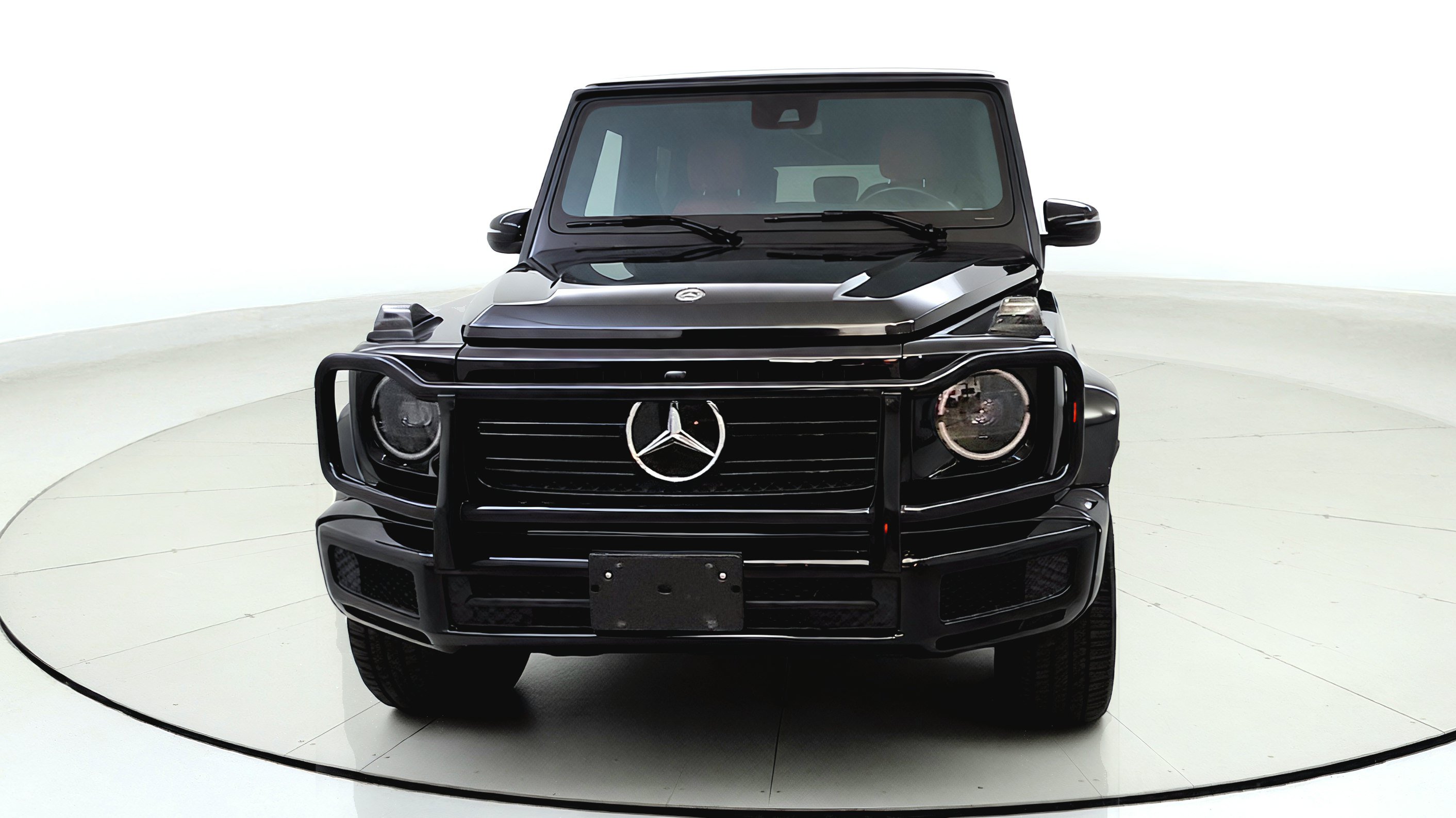Used 2022 Mercedes-Benz G 550 image 2