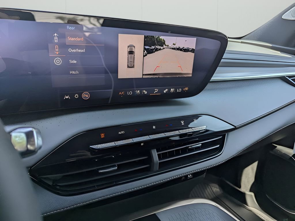 New 2026 Buick Enclave Avenir w/ Super Cruise Package image 9