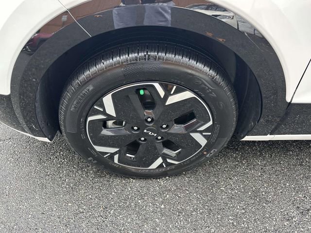 Used 2024 Kia Niro Wind image 7