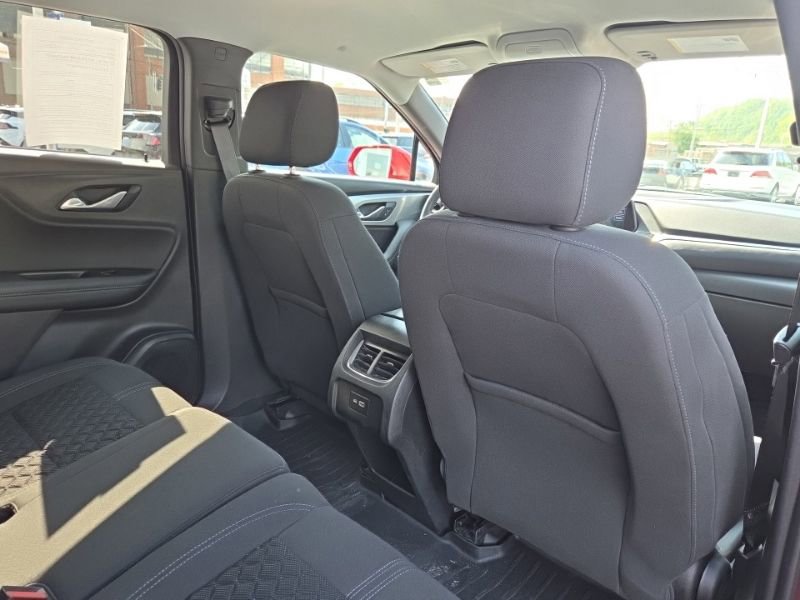 Used 2019 Chevrolet Blazer LT AWD/4WD image 16