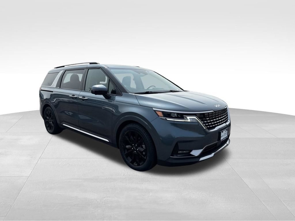 Certified 2023 Kia Carnival SX FWD image 4