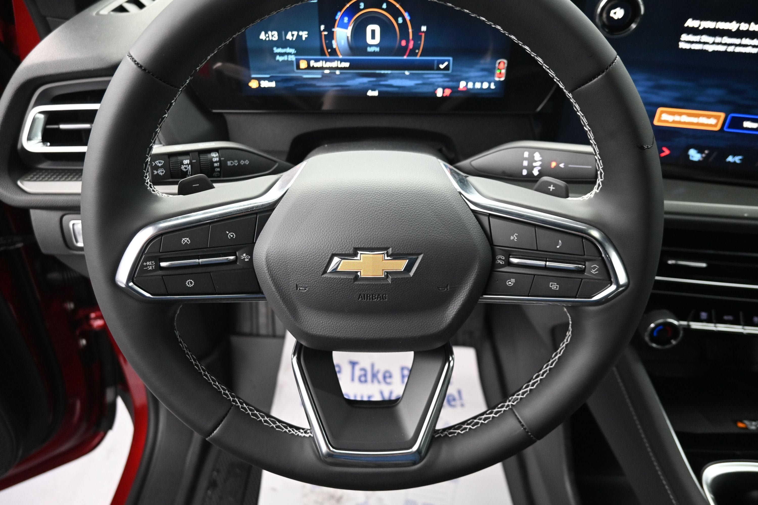 New 2026 Chevrolet Traverse LT w/ Driver Confidence Package FWD image 13