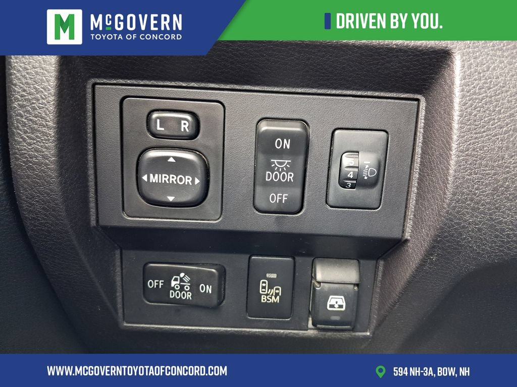 Used 2015 Toyota Tundra Limited w/ Limited Premium Package AWD/4WD image 19