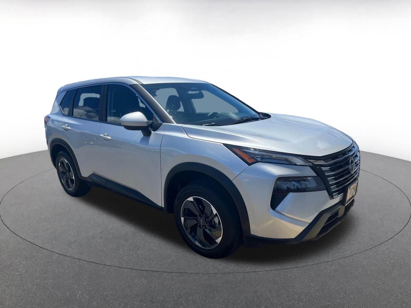 Used 2025 Nissan Rogue SV