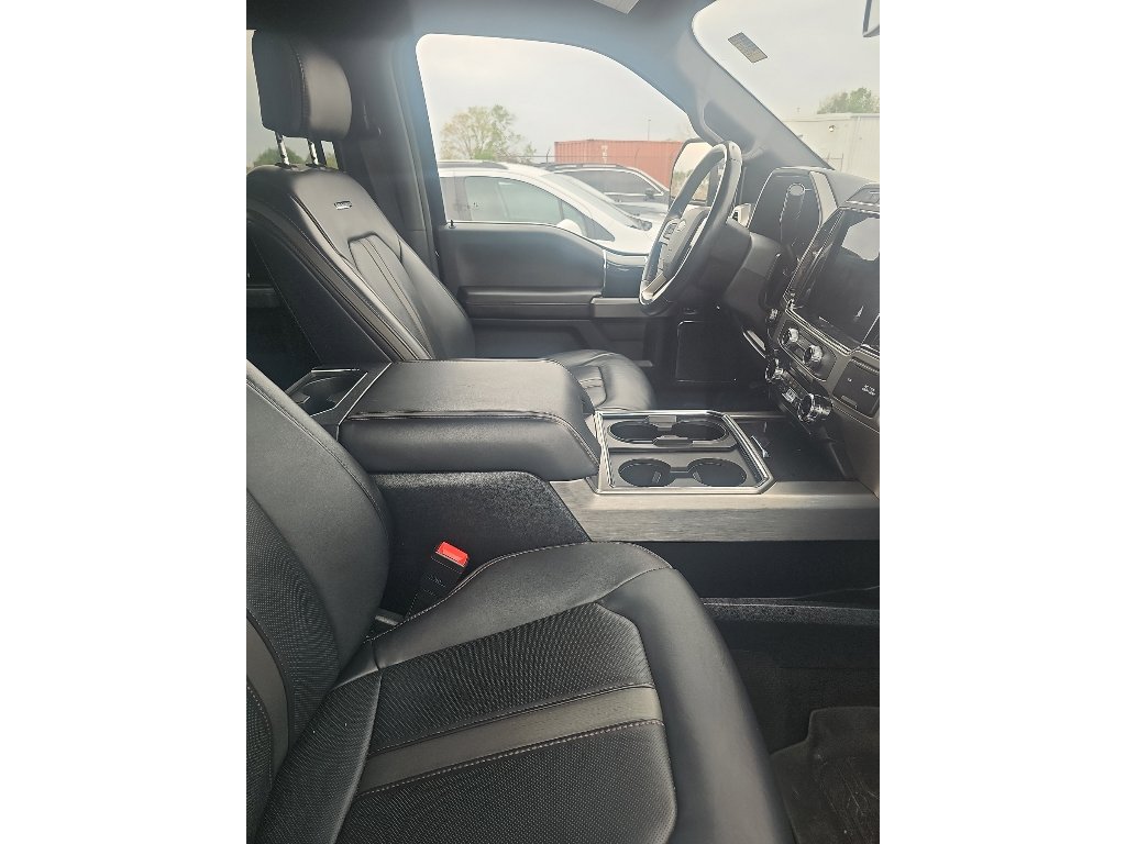 Used 2022 Ford F450 Platinum w/ FX4 Off-Road Package AWD/4WD image 4