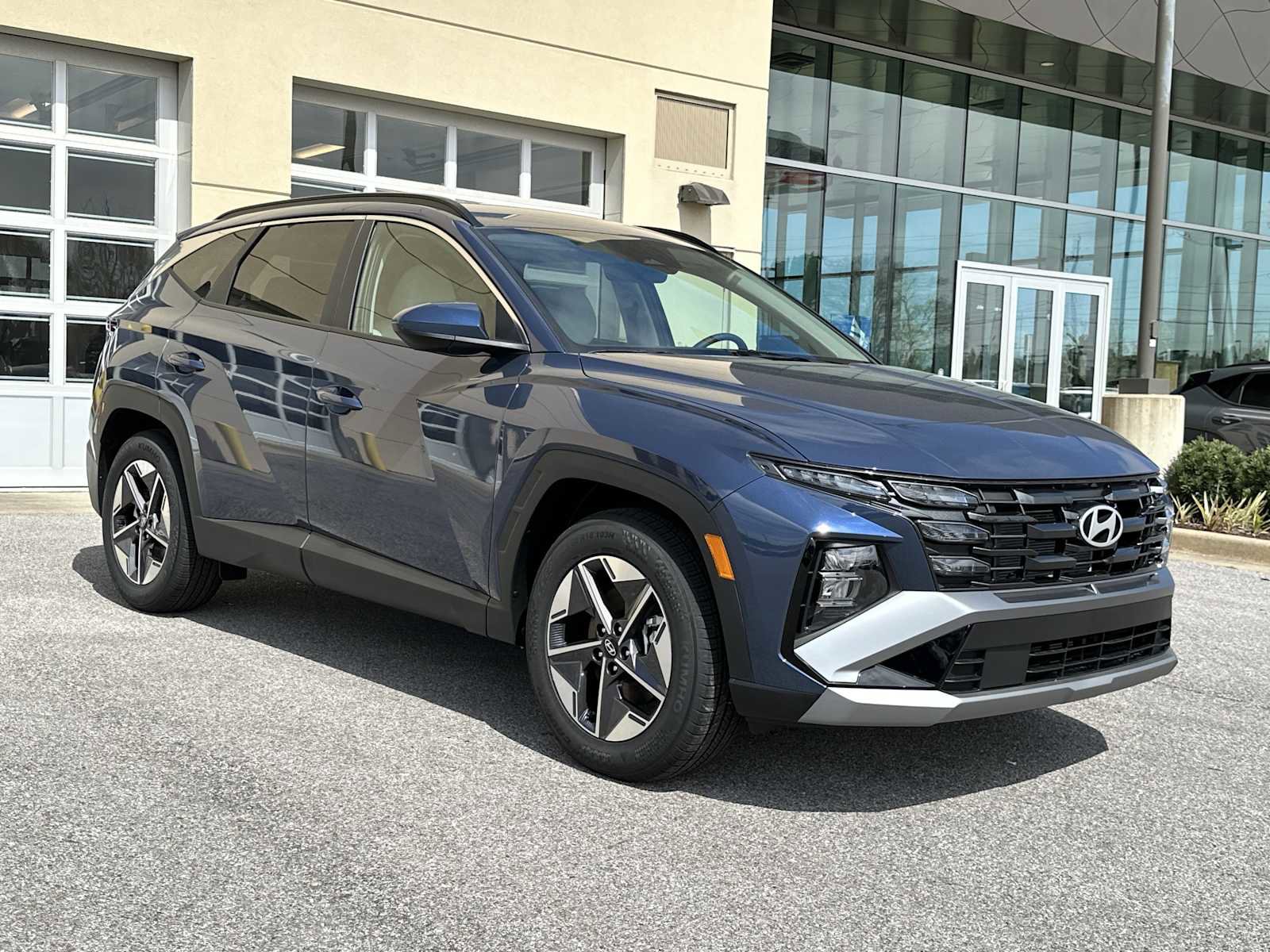 New 2026 Hyundai Tucson SEL image 1