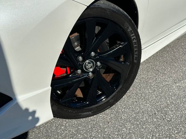 Used 2018 Toyota Corolla iM image 9