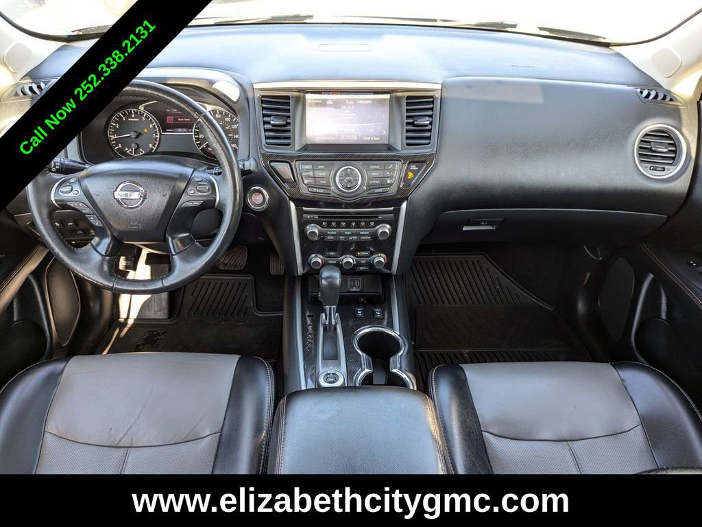 Used 2019 Nissan Pathfinder SL image 18
