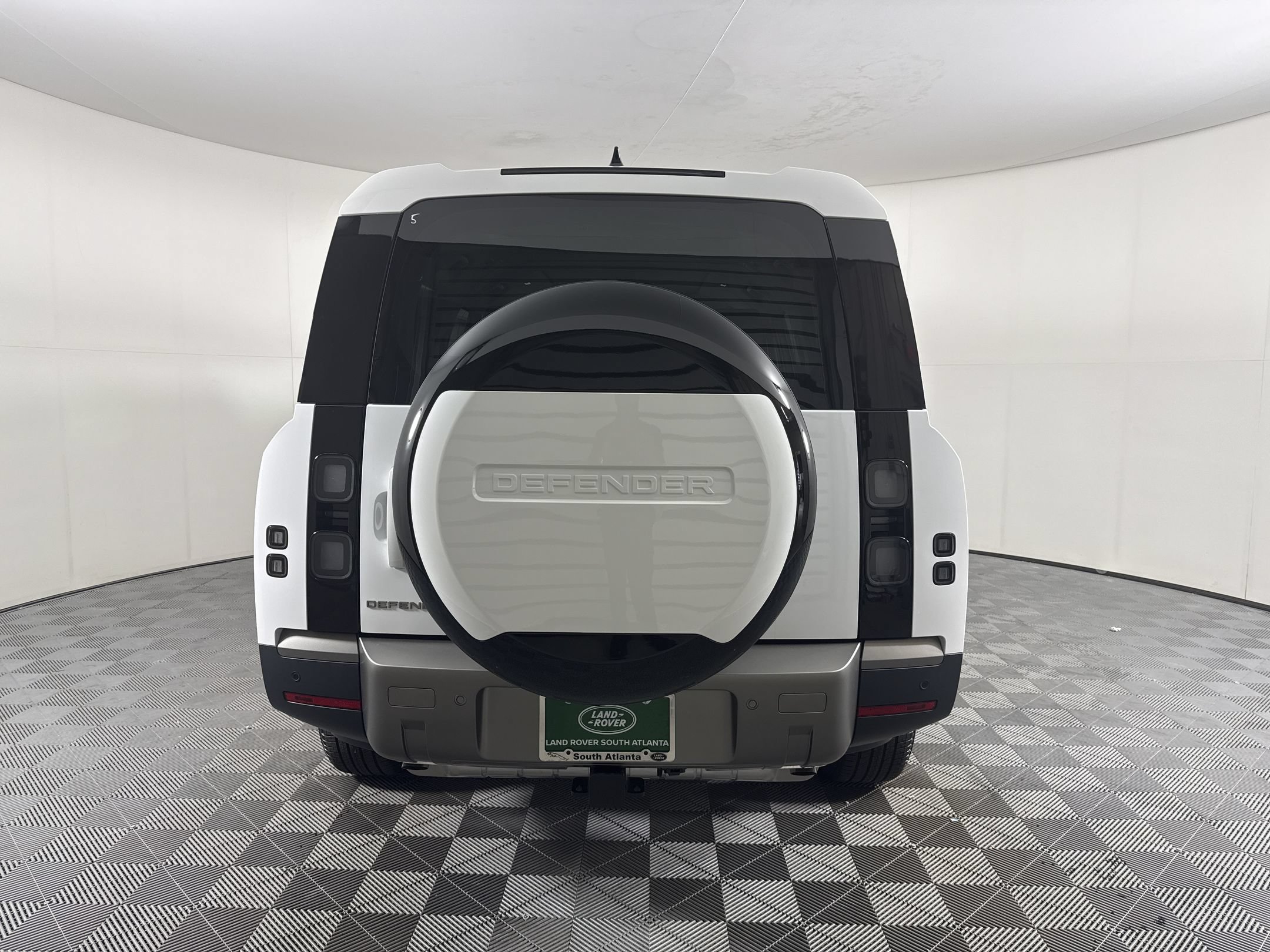 New 2026 Land Rover Defender 130 S AWD/4WD image 10