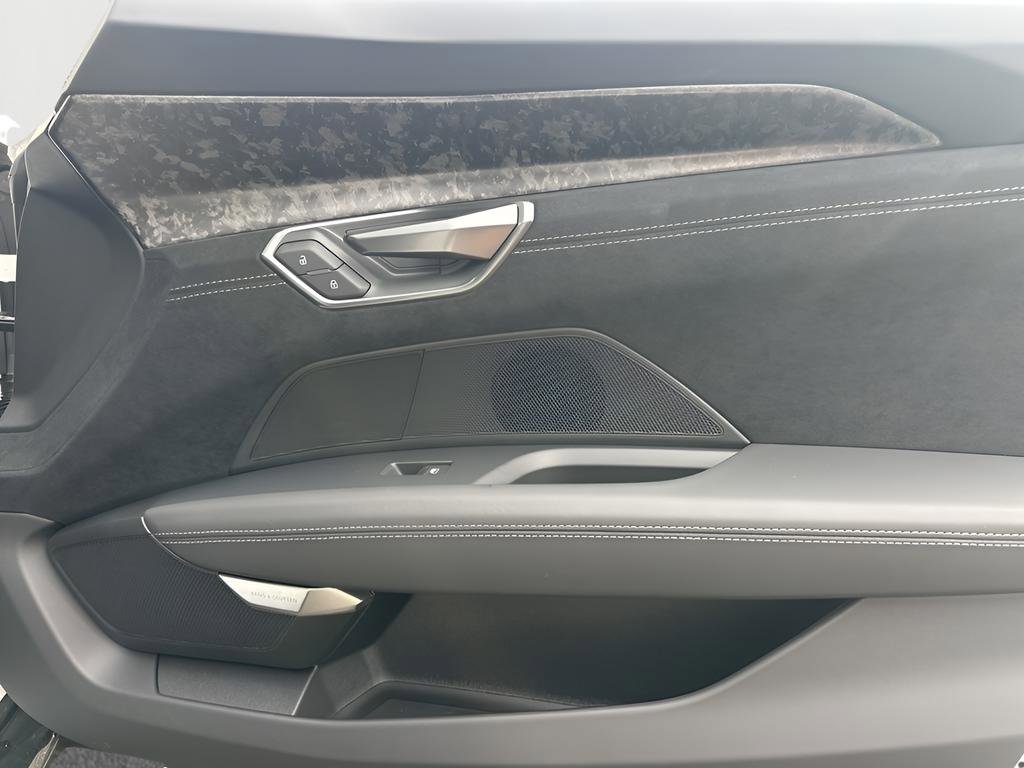 New 2026 Audi RS e-tron GT performance image 34