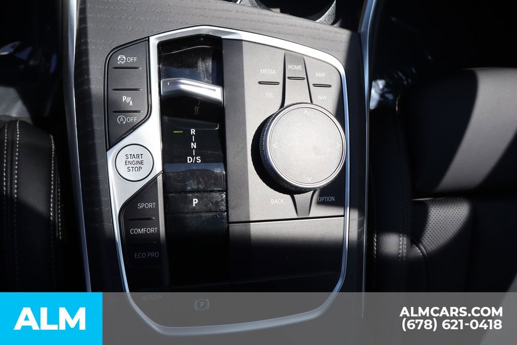 Used 2025 BMW 330i Sedan image 31