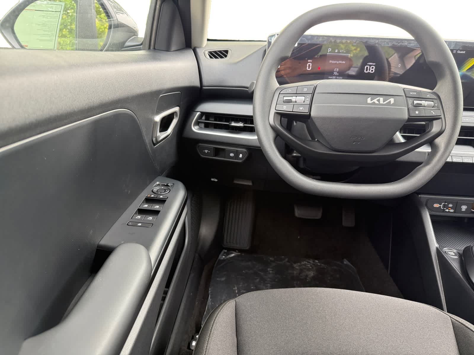 New 2026 Kia K4 FWD image 21