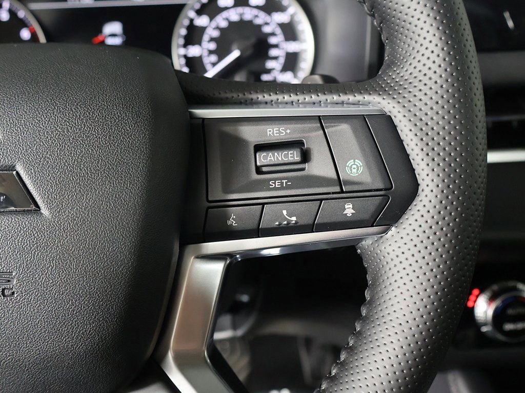 New 2026 Mitsubishi Outlander SE FWD image 40