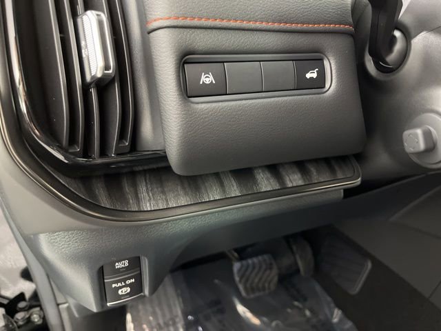 New 2026 Nissan Armada PRO-4X AWD/4WD image 31
