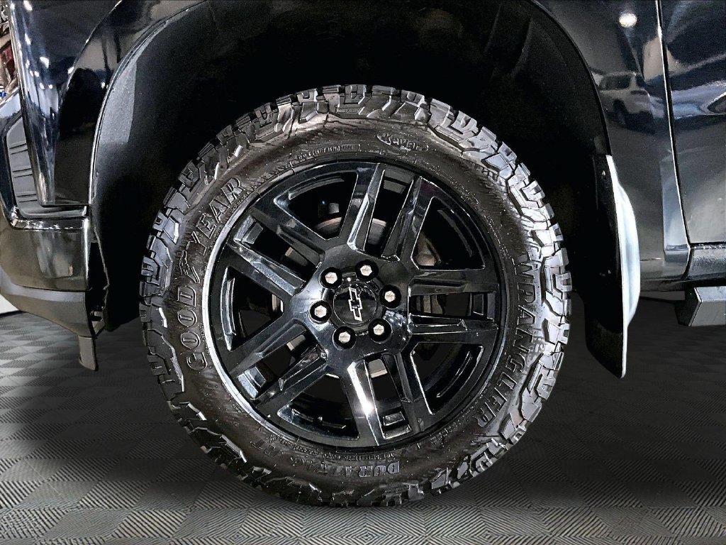Used 2022 Chevrolet Silverado 1500 LT Trail Boss w/ Bed Protection Package AWD/4WD image 7