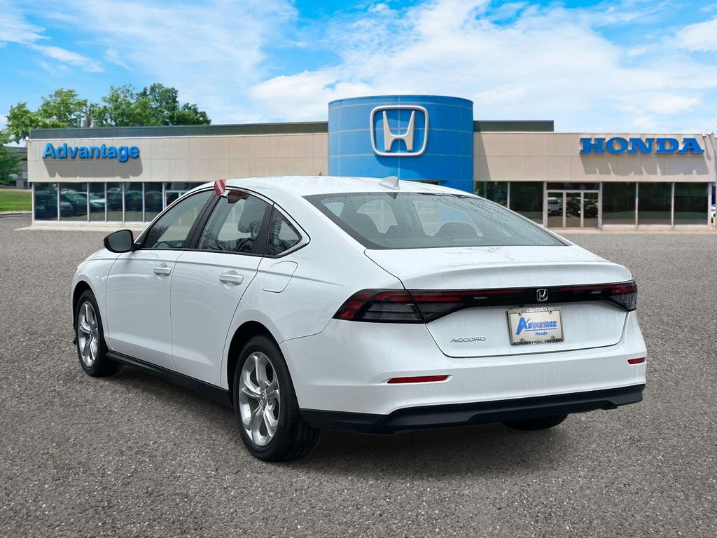 Certified 2023 Honda Accord LX image 4