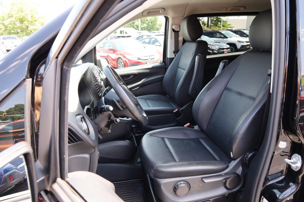 Used 2023 Mercedes-Benz Metris Passenger image 10