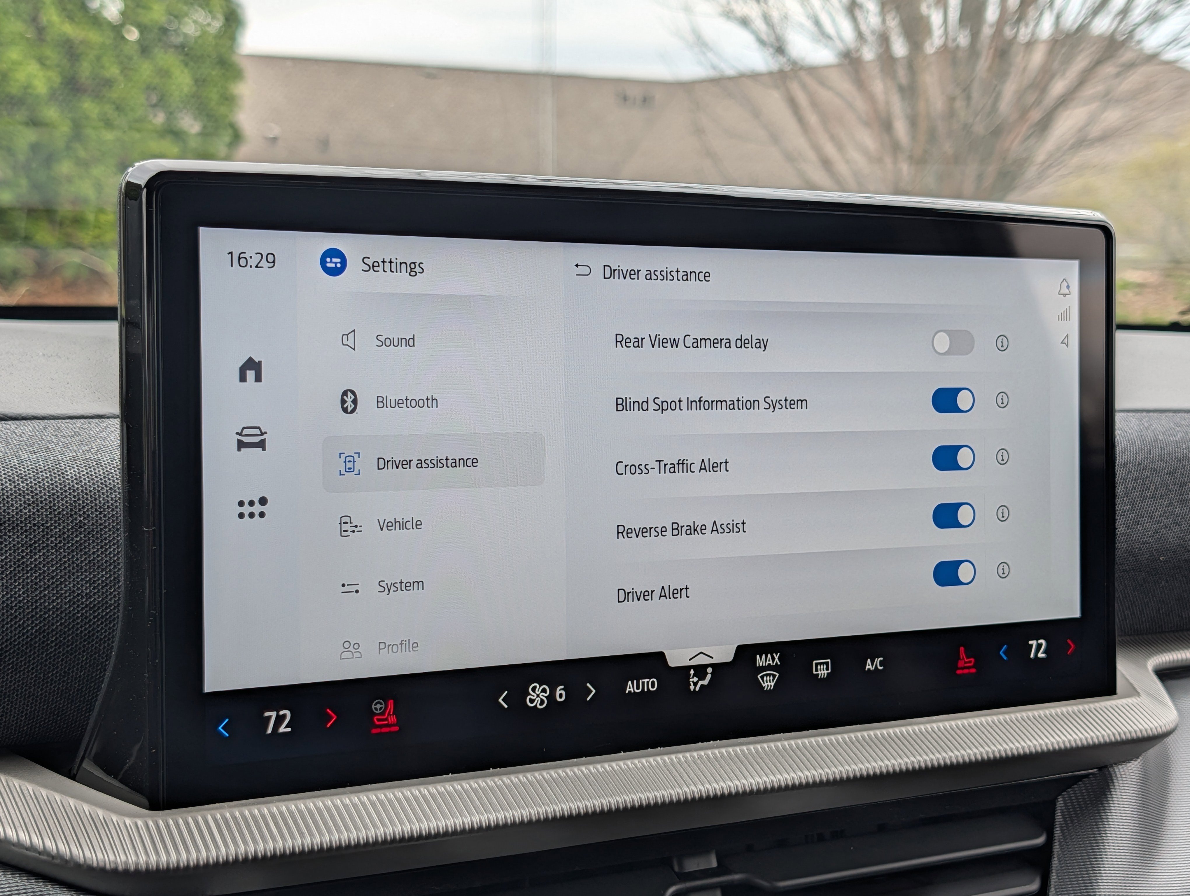 New 2026 Ford Explorer ST-Line w/ ST-Line Street Pack image 23