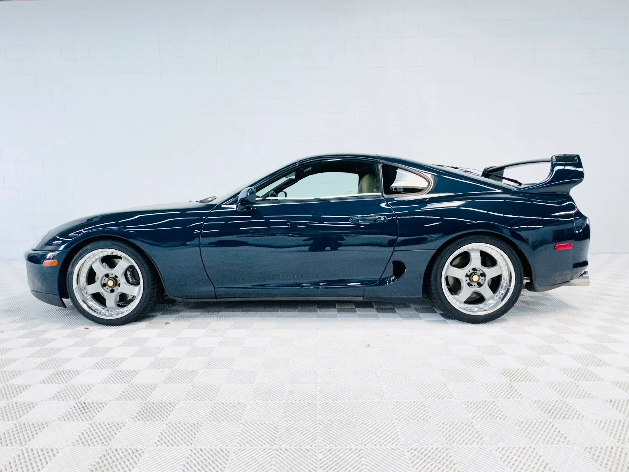 Used 1993 Toyota Supra RWD image 5