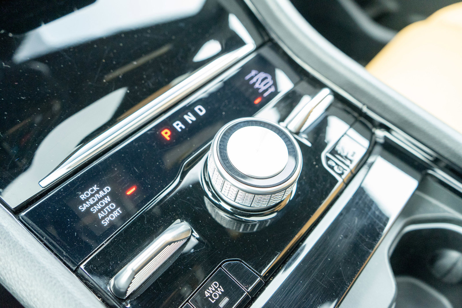 Used 2024 Jeep Grand Cherokee Summit w/ Adv Protech Group IV image 23